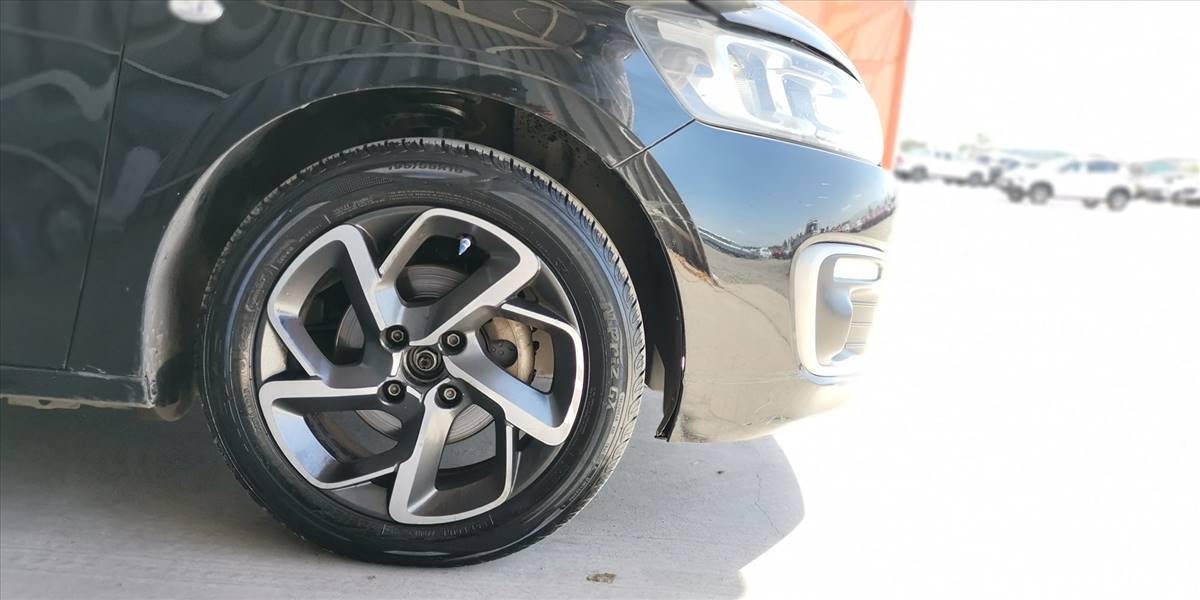 CITROËN C ELYSEE HDI 1.6 - Imagen 40