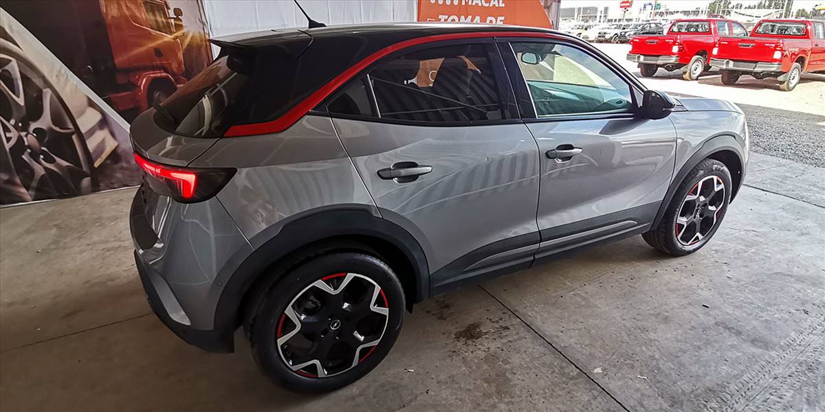 OPEL MOKKA 1.2T AUT - Imagen 14