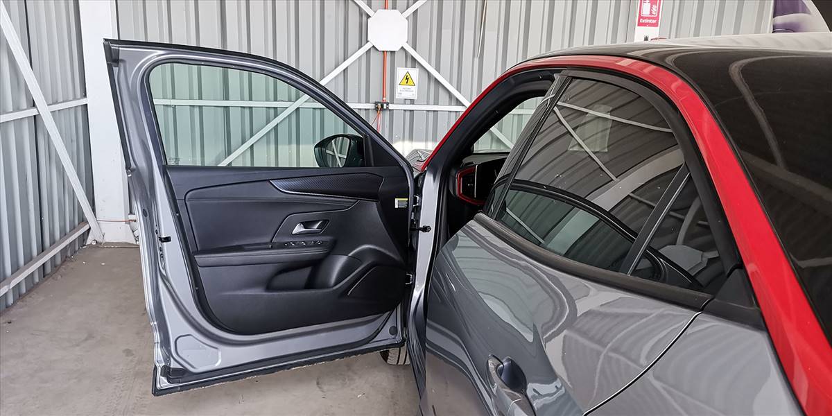 OPEL MOKKA 1.2T AUT - Imagen 30
