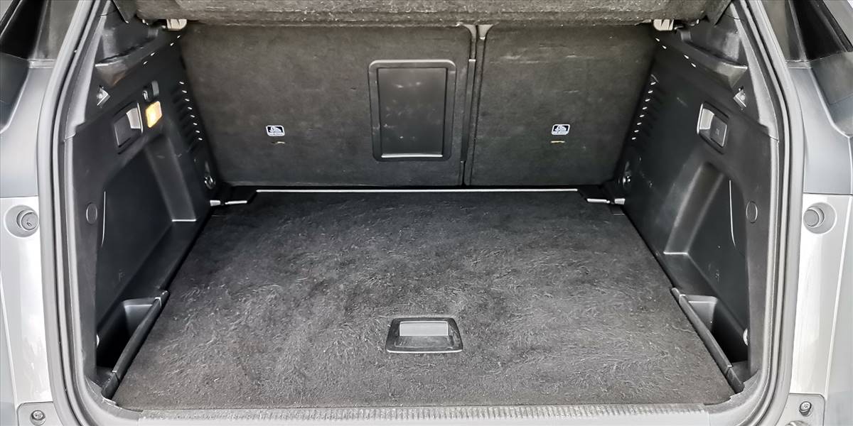 PEUGEOT 3008 BLUE HDI 130 EAT8 1.5 AUT - Imagen 17