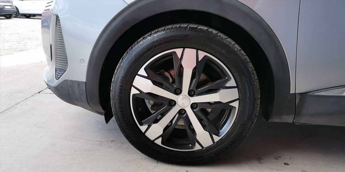 PEUGEOT 3008 BLUE HDI 130 EAT8 1.5 AUT - Imagen 21