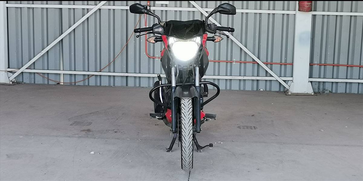 BAJAJ PULSAR NS 125 - Imagen 12