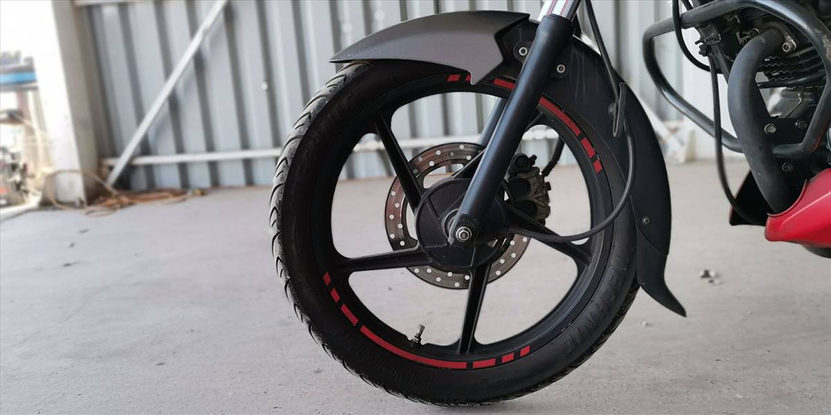BAJAJ PULSAR NS 125 - Imagen 17