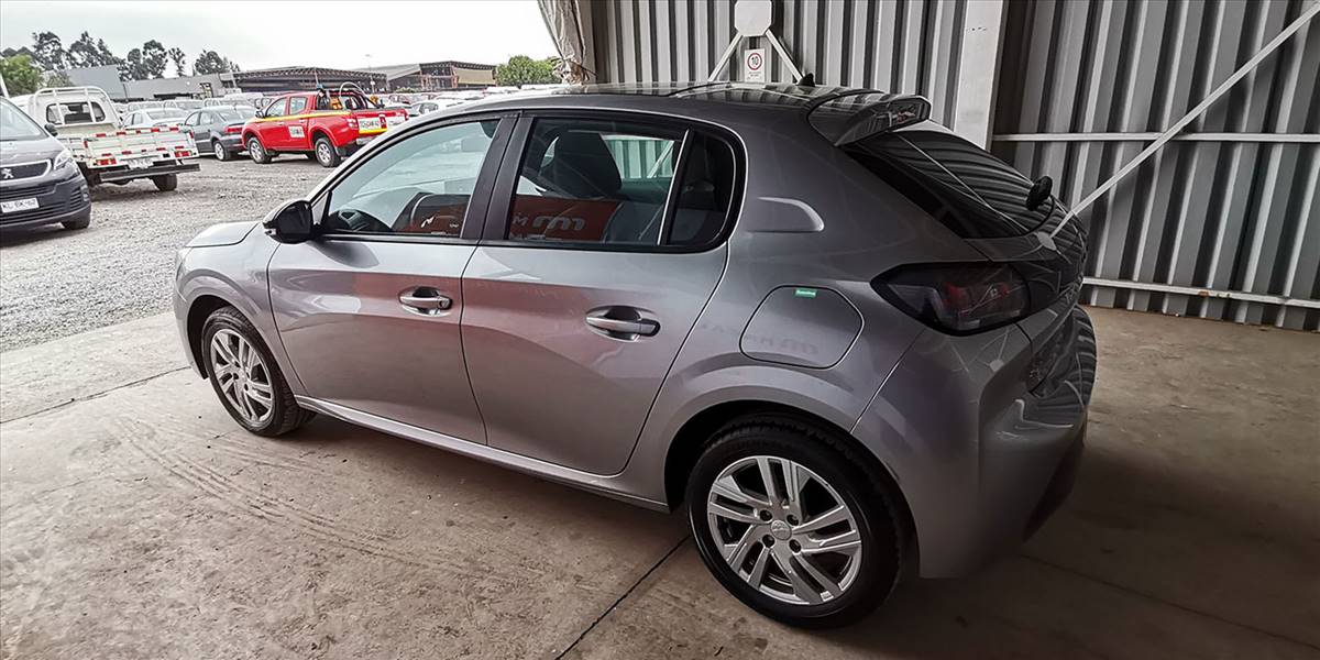 PEUGEOT 208 STYLE PURETECH 75 1.2 - Imagen 26