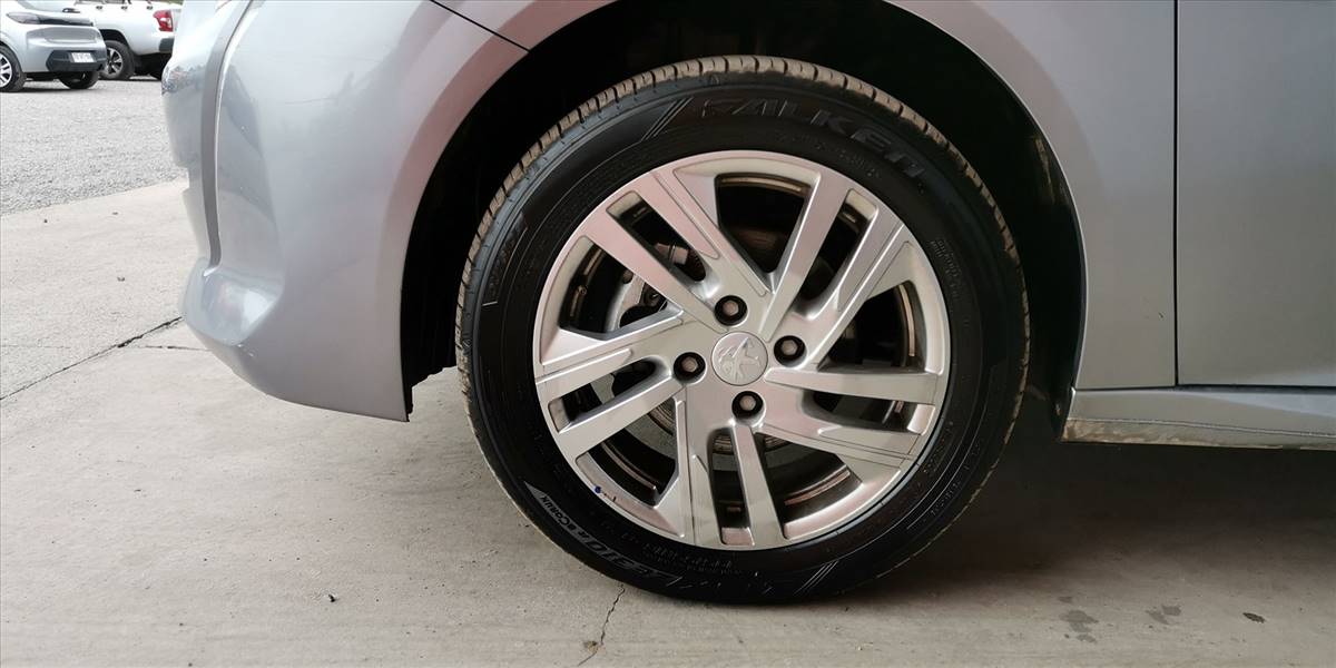 PEUGEOT 208 STYLE PURETECH 75 1.2 - Imagen 63