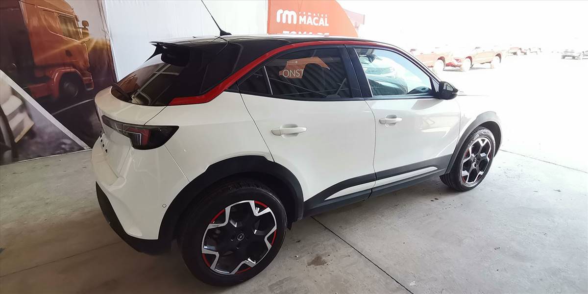 OPEL MOKKA 1.2T AUT - Imagen 11