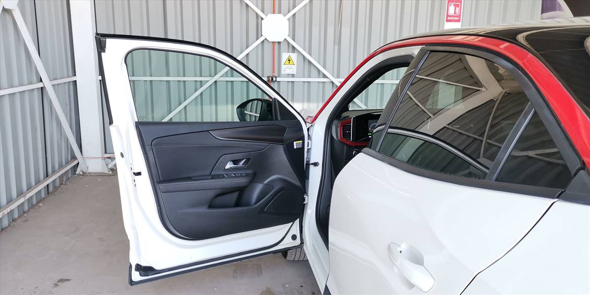 OPEL MOKKA 1.2T AUT - Imagen 27