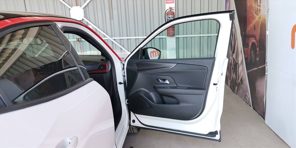 OPEL MOKKA 1.2T AUT - Imagen 28