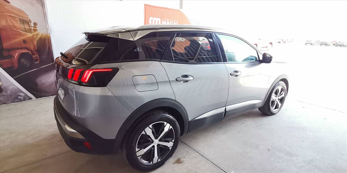PEUGEOT 3008 BLUE HDI 130 EAT8 1.5 AUT - Imagen 11