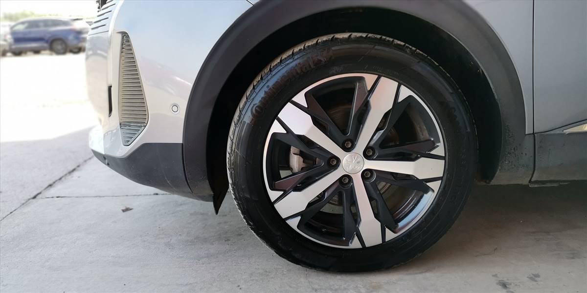 PEUGEOT 3008 BLUE HDI 130 EAT8 1.5 AUT - Imagen 18