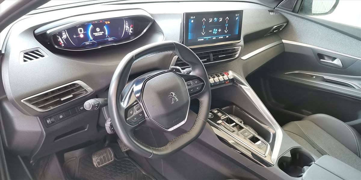 PEUGEOT 3008 BLUE HDI 130 EAT8 1.5 AUT - Imagen 21
