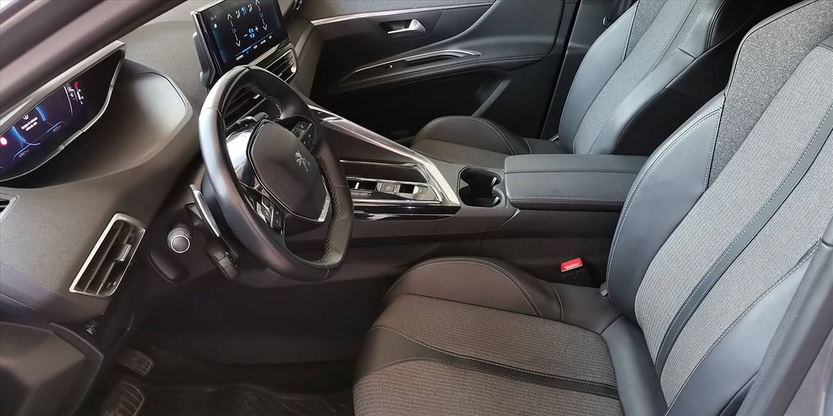 PEUGEOT 3008 BLUE HDI 130 EAT8 1.5 AUT - Imagen 25