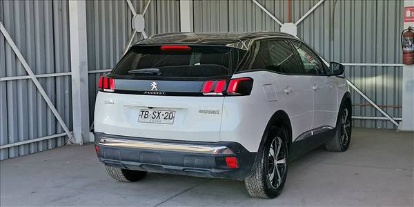PEUGEOT 3008 BLUE HDI 130 EAT8 1.5 AUT - Imagen 4
