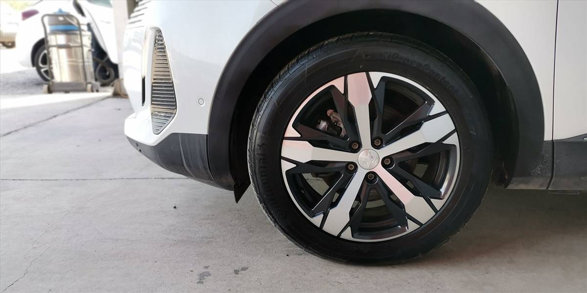 PEUGEOT 3008 BLUE HDI 130 EAT8 1.5 AUT - Imagen 18
