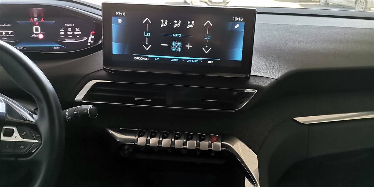 PEUGEOT 3008 BLUE HDI 130 EAT8 1.5 AUT - Imagen 23