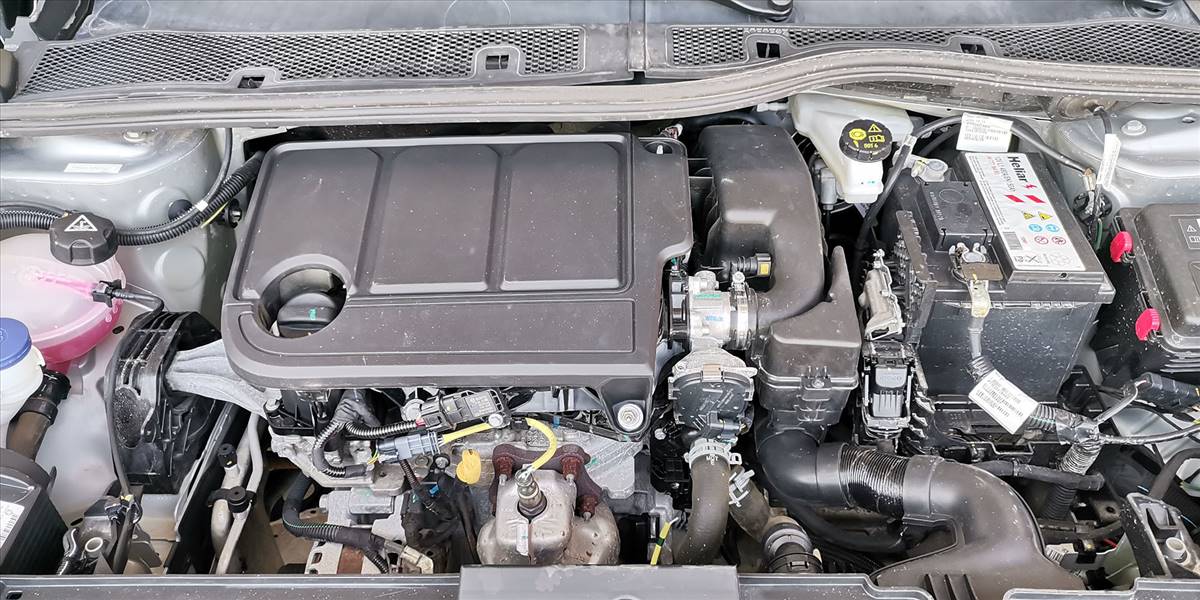 PEUGEOT 208 STYLE PURETECH 75 1.2 - Imagen 16