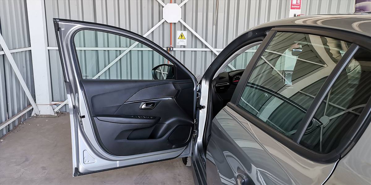 PEUGEOT 208 STYLE PURETECH 75 1.2 - Imagen 28