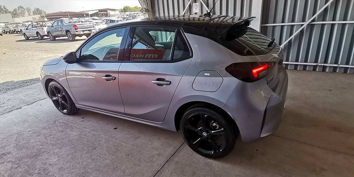 OPEL CORSA 100 1.2 AUT - Imagen 10