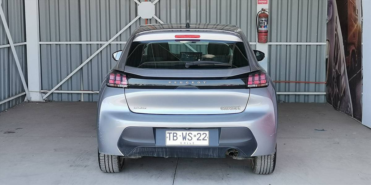 PEUGEOT 208 PURETECH 75 MT 1.2 - Imagen 30