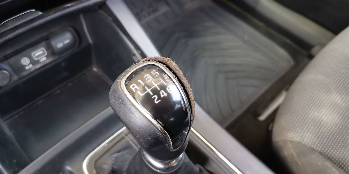 KIA MOTORS SORENTO EX 2.4 - Imagen 111