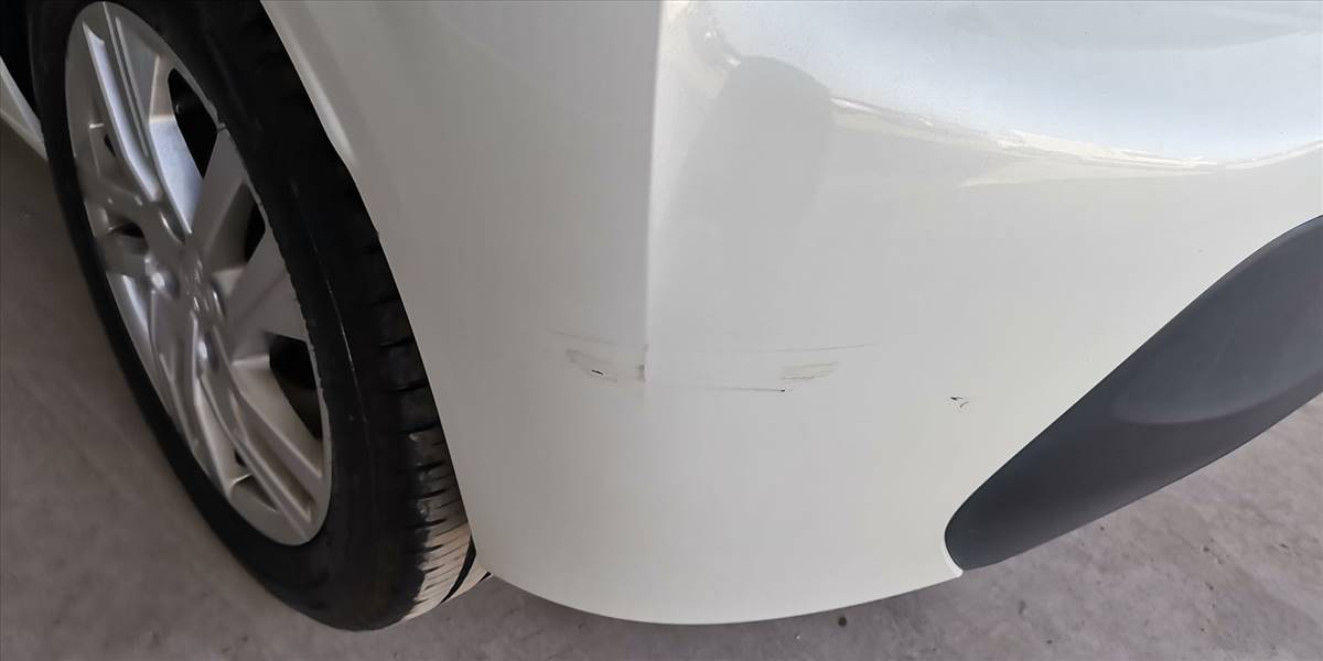 PEUGEOT 208 STYLE PURETECH 75 1.2 - Imagen 37