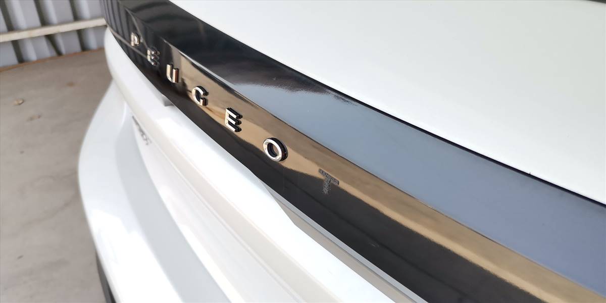 PEUGEOT 208 STYLE PURETECH 75 1.2 - Imagen 40