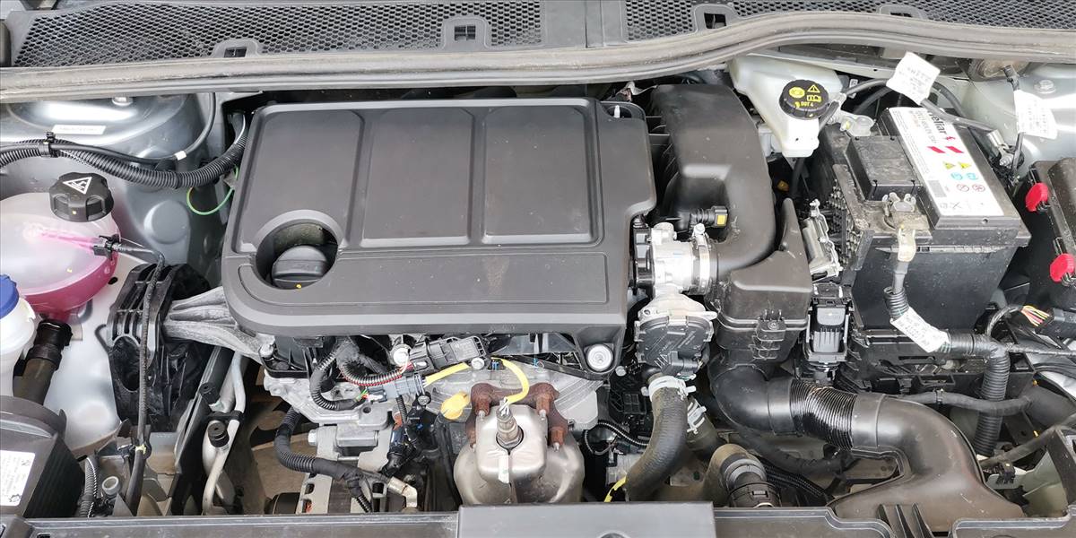 PEUGEOT 208 PURETECH 75 MT 1.2 - Imagen 16