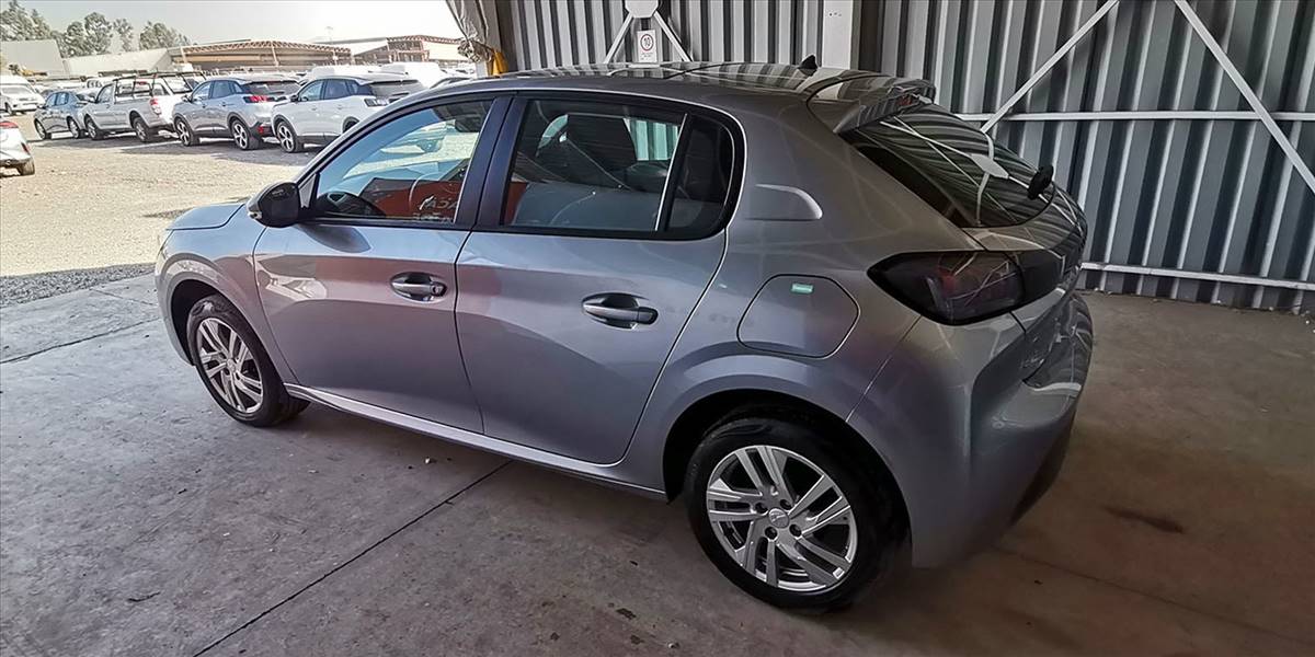 PEUGEOT 208 PURETECH 75 MT 1.2 - Imagen 10