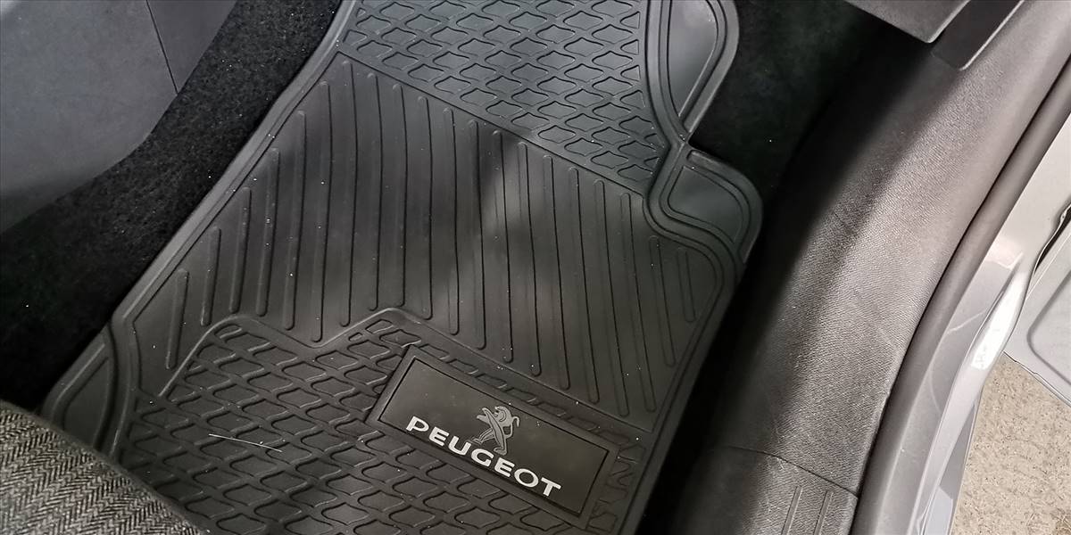 PEUGEOT 208 PURETECH 75 MT 1.2 - Imagen 31