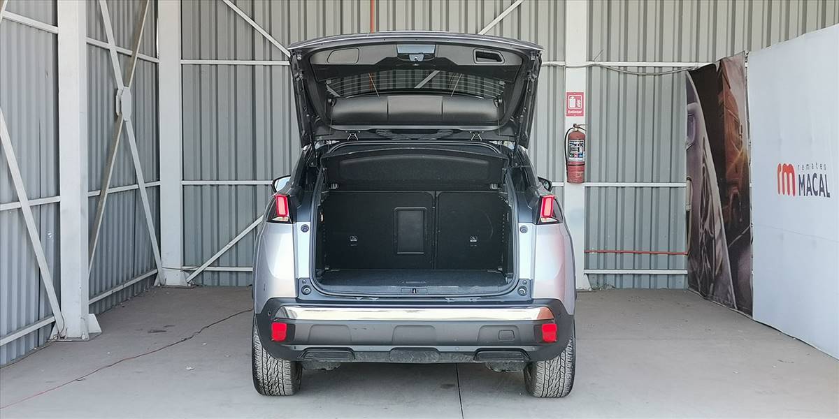 PEUGEOT 3008 BLUE HDI 130 EAT8 1.5 AUT - Imagen 13