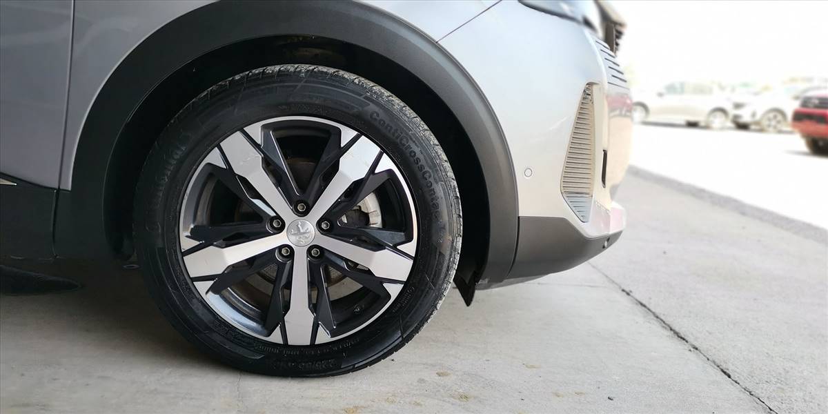 PEUGEOT 3008 BLUE HDI 130 EAT8 1.5 AUT - Imagen 17