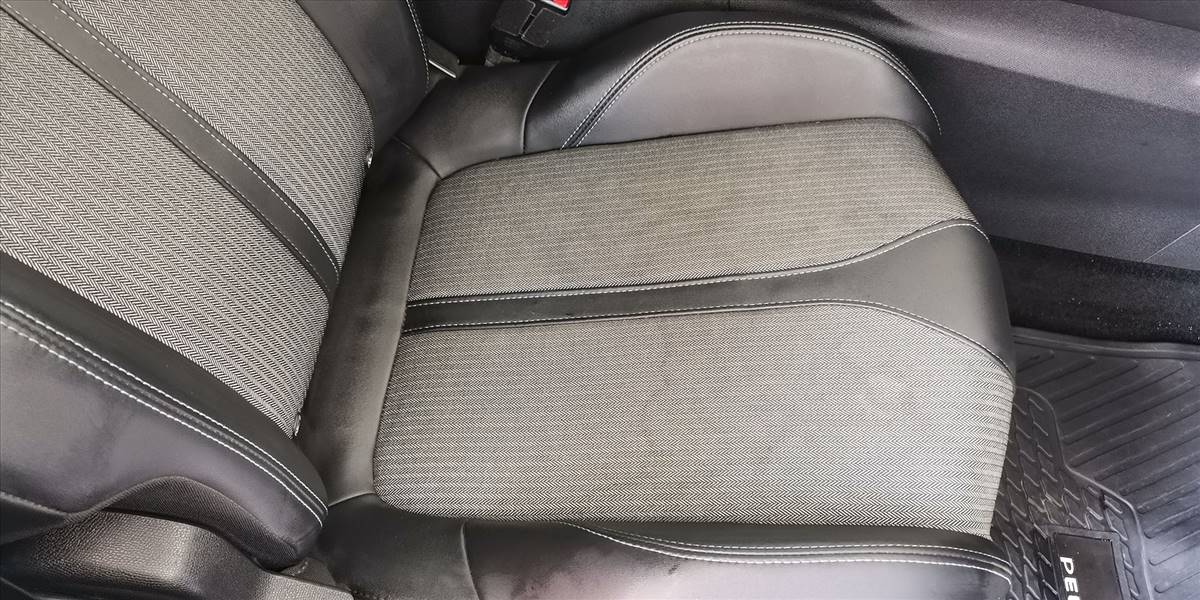 PEUGEOT 3008 BLUE HDI 130 EAT8 1.5 AUT - Imagen 31