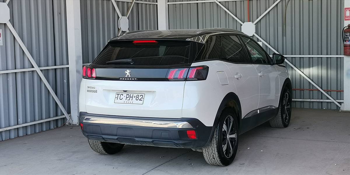 PEUGEOT 3008 BLUE HDI 130 EAT8 1.5 AUT - Imagen 3