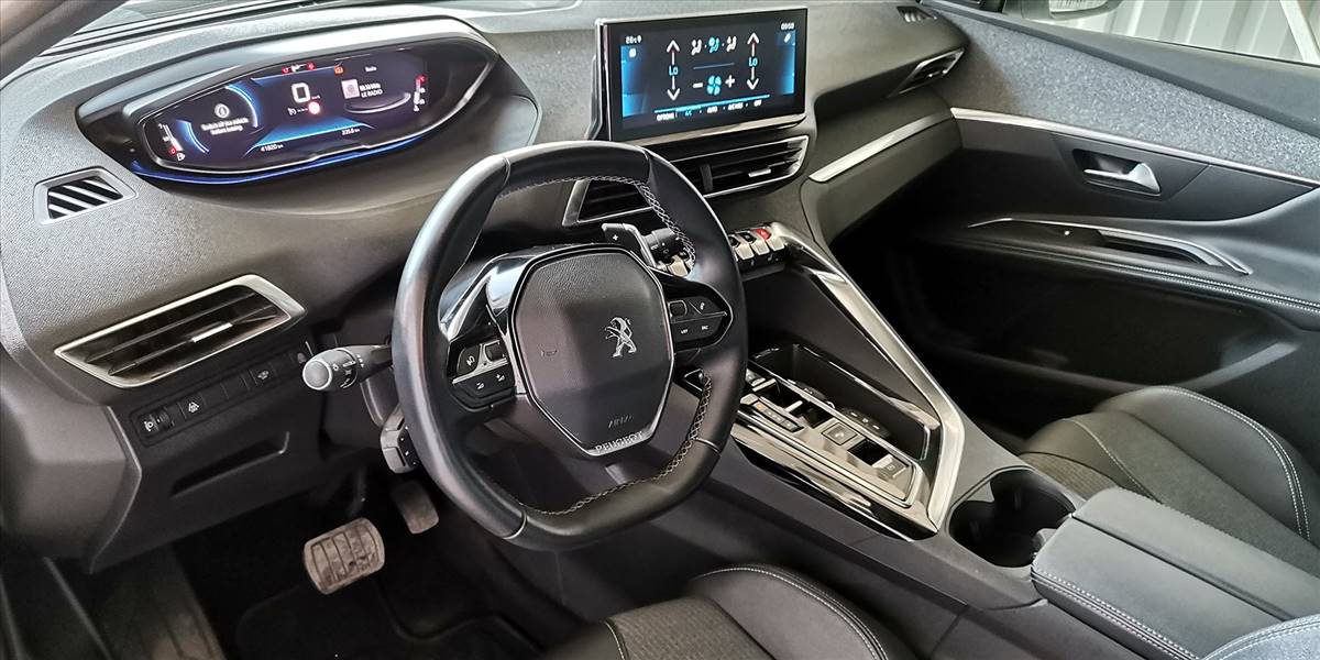 PEUGEOT 3008 BLUE HDI 130 EAT8 1.5 AUT - Imagen 21
