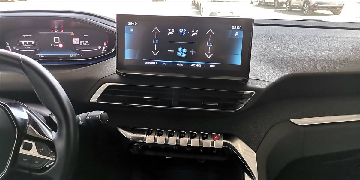 PEUGEOT 3008 BLUE HDI 130 EAT8 1.5 AUT - Imagen 23
