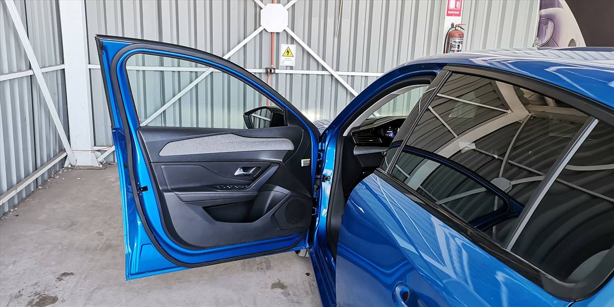 PEUGEOT 308 BLUEHDI 1.5 AUT - Imagen 27