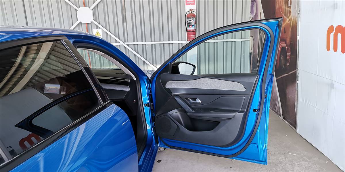 PEUGEOT 308 BLUEHDI 1.5 AUT - Imagen 28