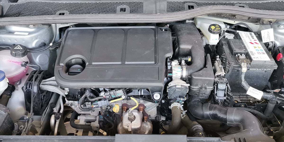 PEUGEOT 208 PURETECH 75 MT 1.2 - Imagen 37
