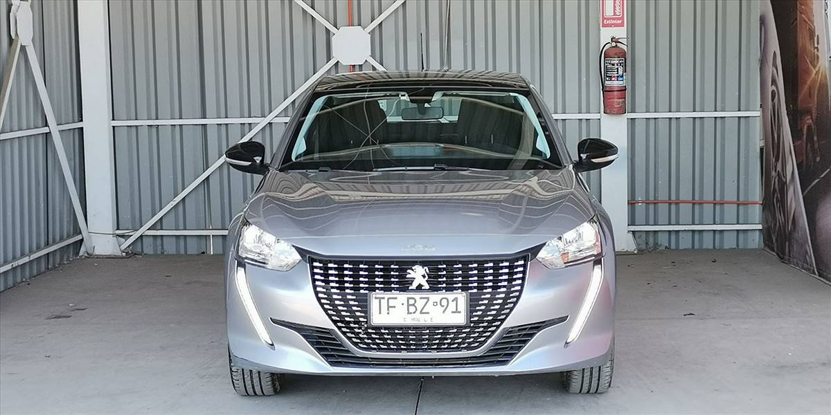 PEUGEOT 208 STYLE PURETECH 75 1.2 - Imagen 9