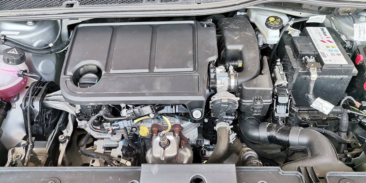 PEUGEOT 208 STYLE PURETECH 75 1.2 - Imagen 16