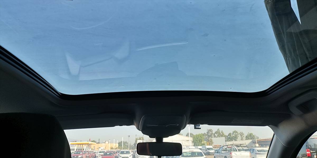 PEUGEOT 208 STYLE PURETECH 75 1.2 - Imagen 28