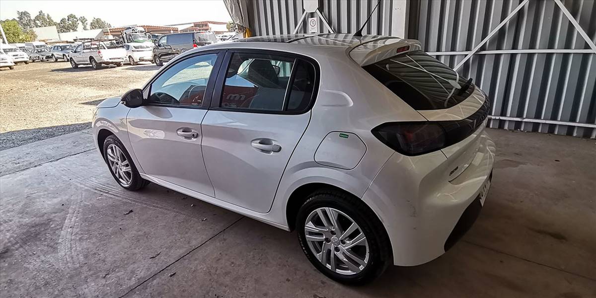 PEUGEOT 208 STYLE PURETECH 75 1.2 - Imagen 10