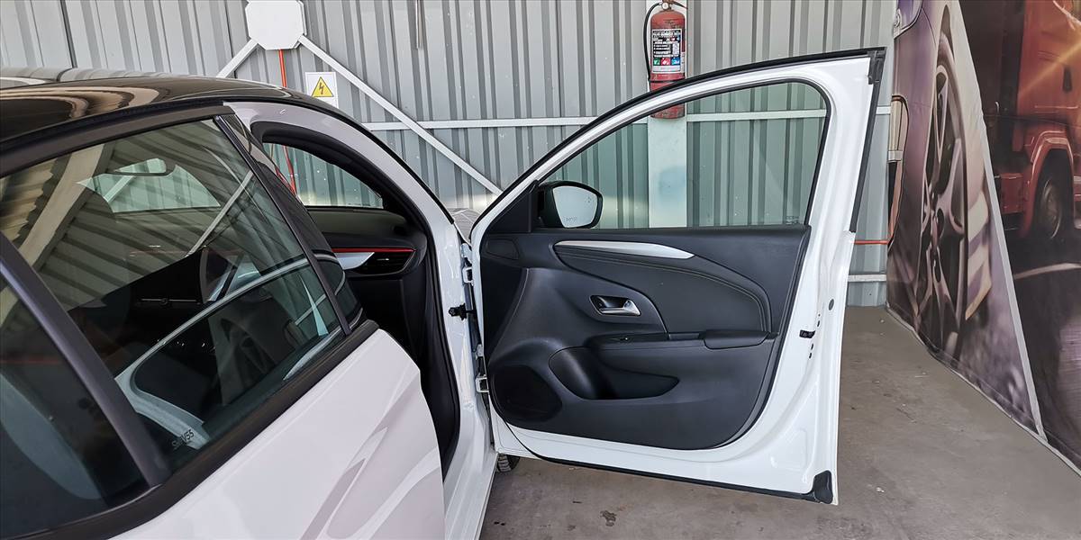 OPEL CORSA 100 1.2 AUT - Imagen 29