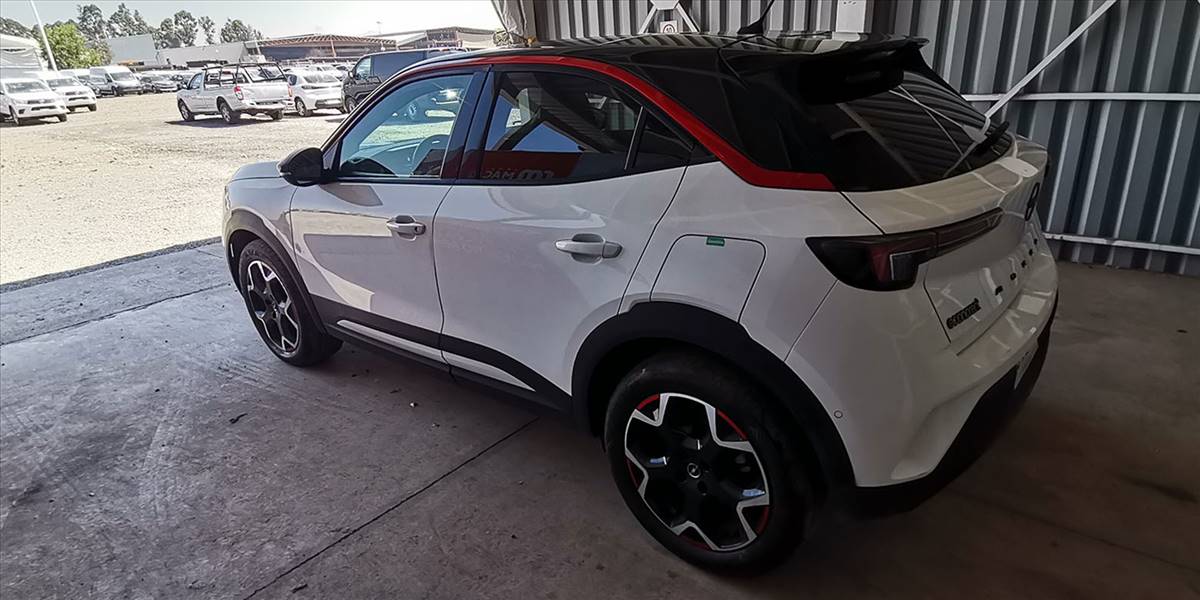 OPEL MOKKA 1.2T AUT - Imagen 10