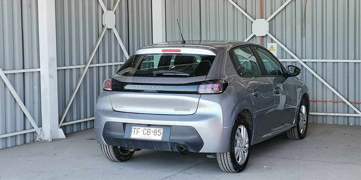 PEUGEOT 208 STYLE PURETECH 75 1.2 - Imagen 10