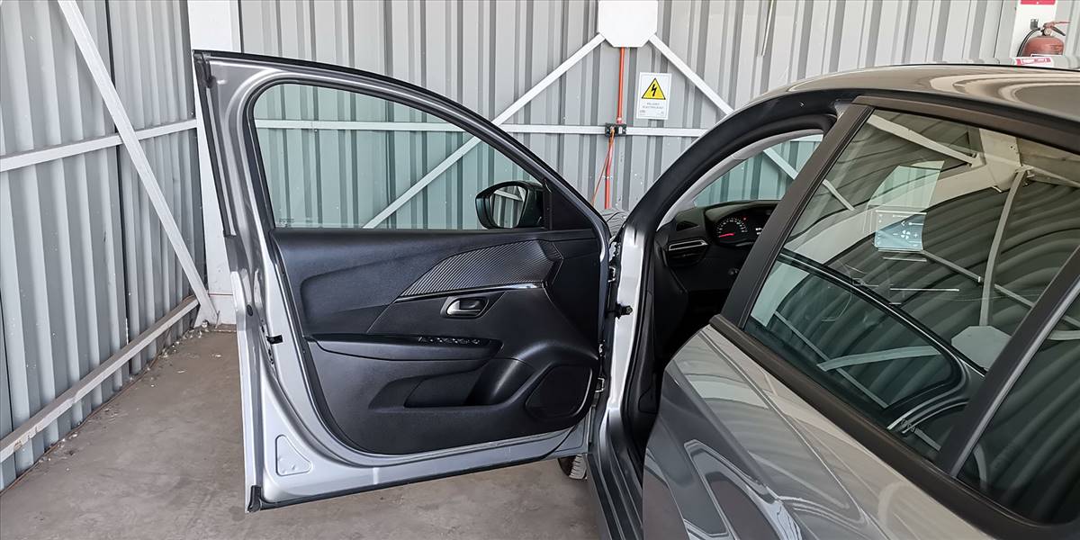 PEUGEOT 208 STYLE PURETECH 75 1.2 - Imagen 31