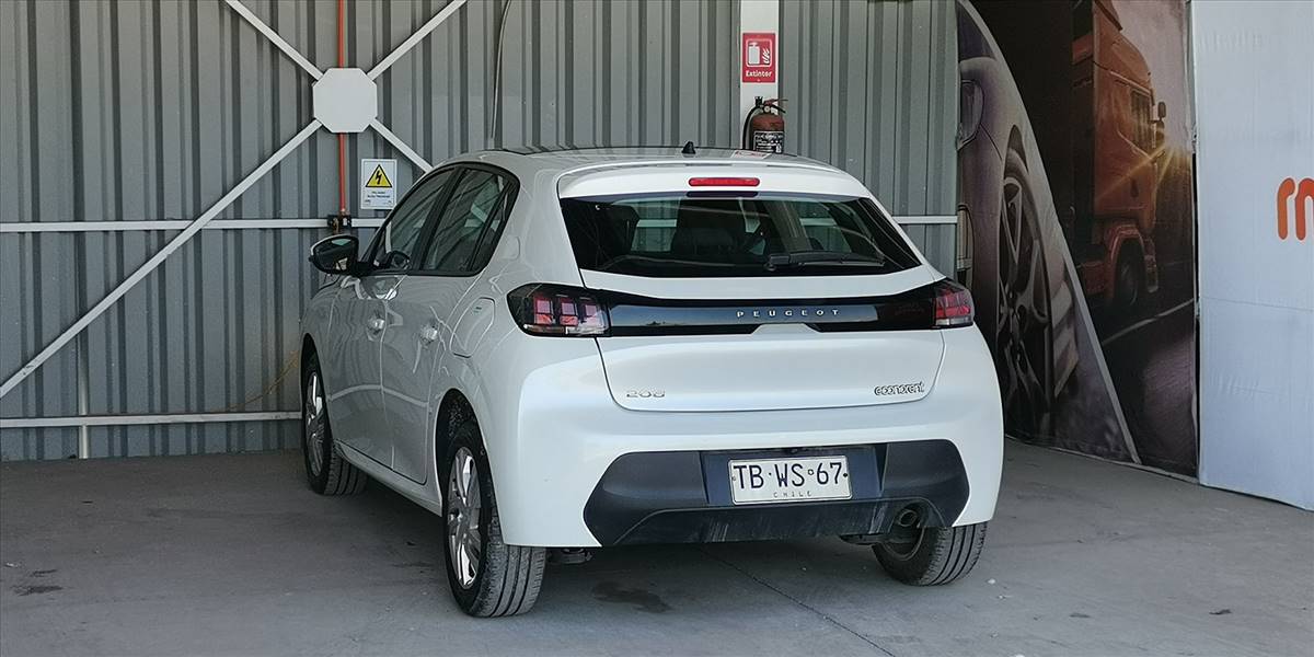PEUGEOT 208 PURETECH 75 MT 1.2 - Imagen 5