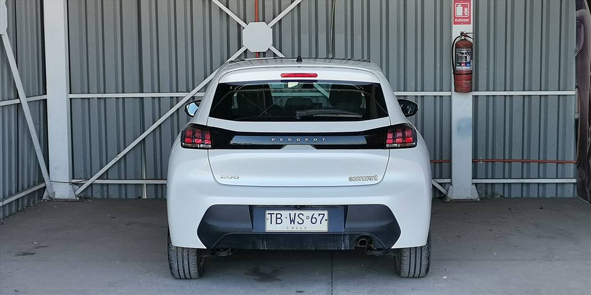 PEUGEOT 208 PURETECH 75 MT 1.2 - Imagen 12