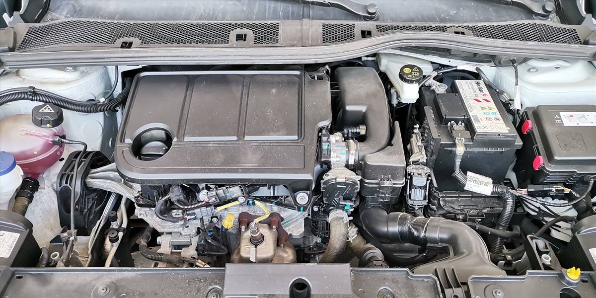 PEUGEOT 208 STYLE PURETECH 75 1.2 - Imagen 16