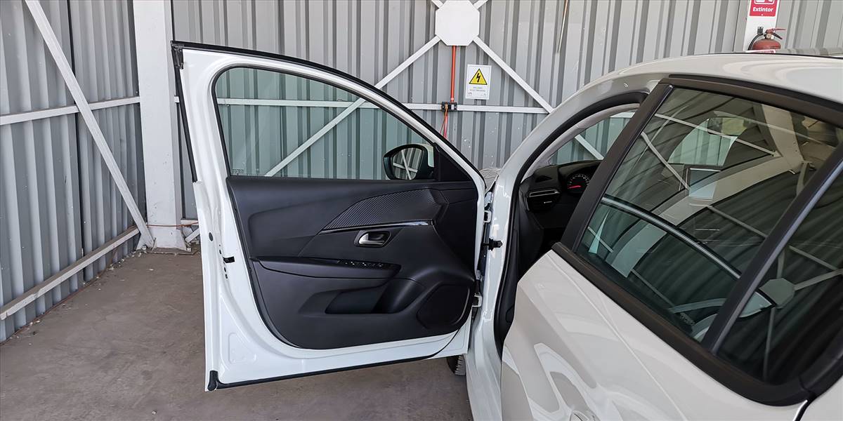 PEUGEOT 208 STYLE PURETECH 75 1.2 - Imagen 28